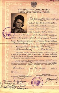 świadectwo zdania egzaminu dojrzałości 1945 r w Prywatnym Liceum Sebaldy Munnichowej w Krakowie